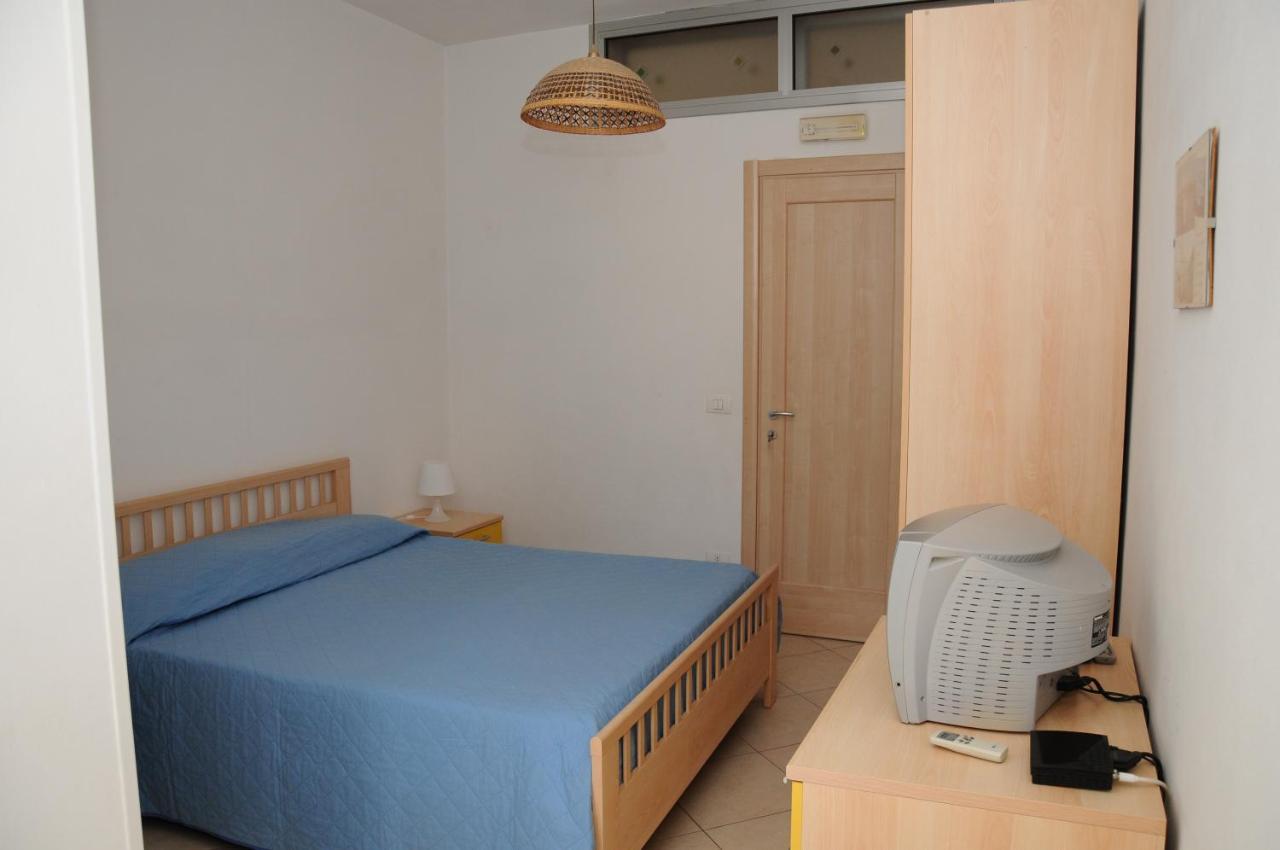 B&B Il Giardinetto Pachino Bagian luar foto