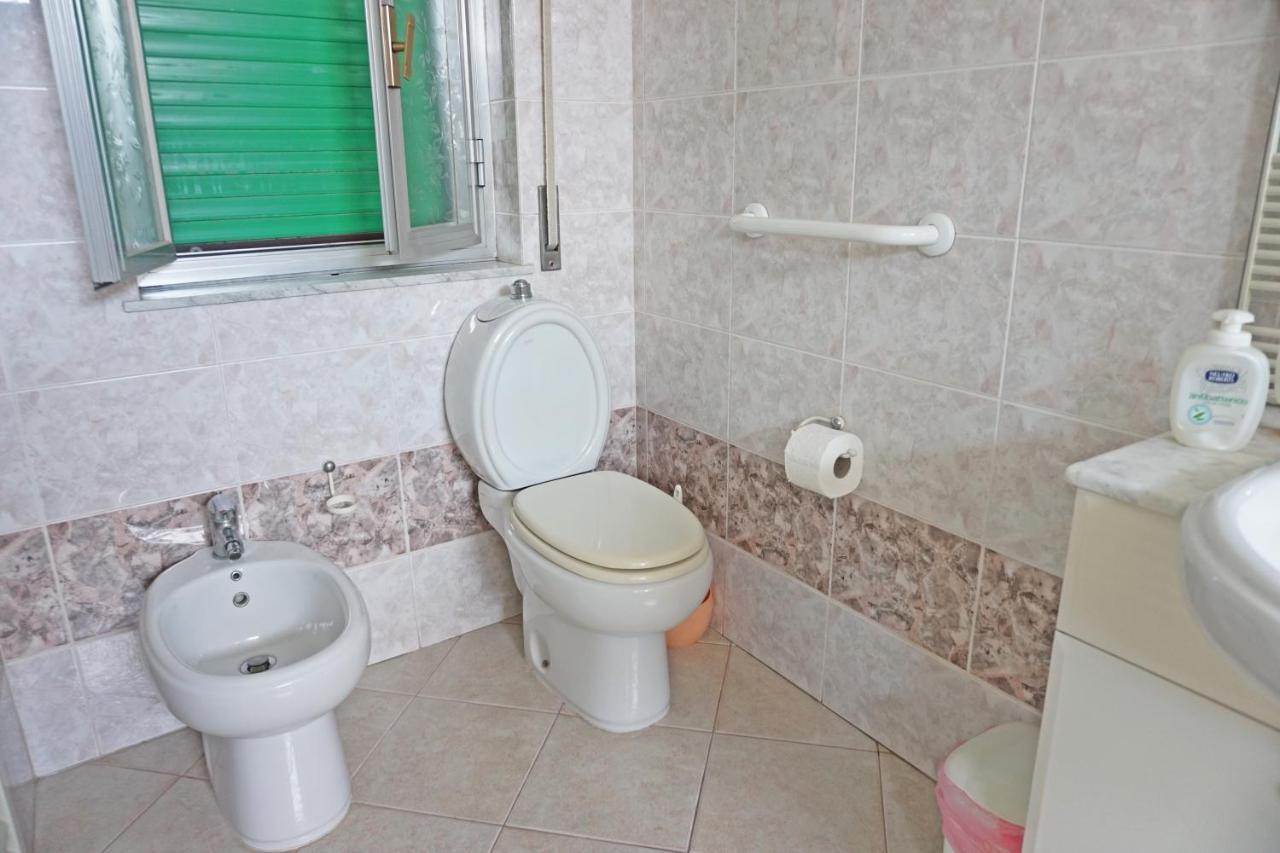 B&B Il Giardinetto Pachino Bagian luar foto